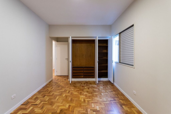 Imagem Imóvel com 3 Quartos à Venda, 195 m² em Jardim Paulistano - São Paulo