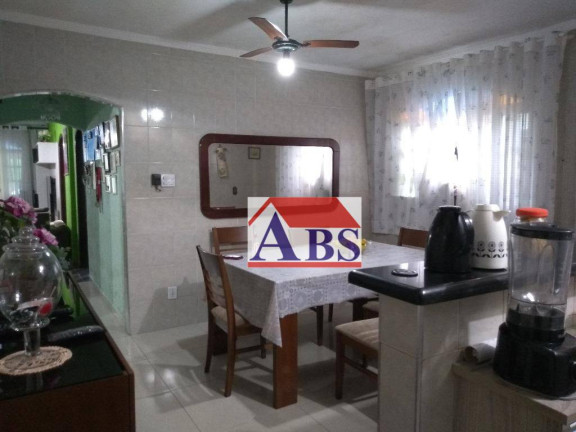 Casa com 5 Quartos à Venda, 196 m² em Vila Caraguata - Cubatão