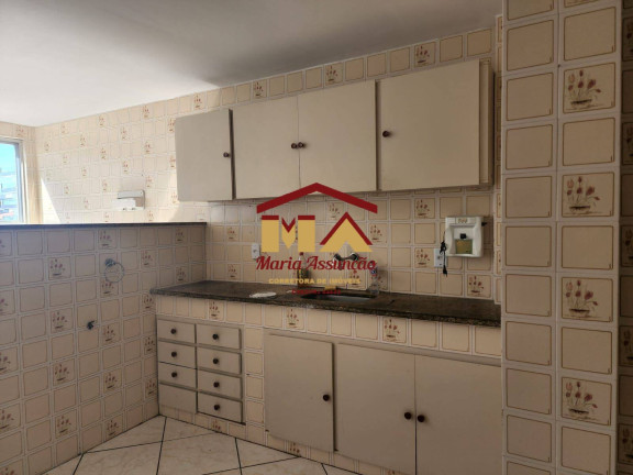 Imagem Apartamento com 4 Quartos à Venda, 134 m² em Algodoal - Cabo Frio