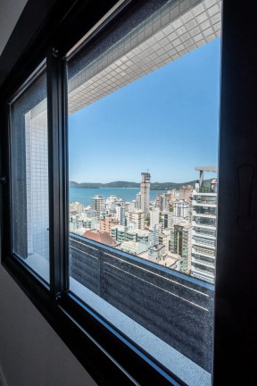Imagem Apartamento com 4 Quartos à Venda, 183 m² em Meia Praia - Itapema