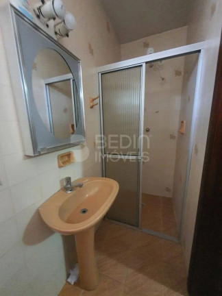 Imagem Casa com 3 Quartos à Venda, 90 m² em Centro - Balneário Camboriú Imagem Casa com 3 Quartos à Venda, 90 m² em Centro - Balneário Camboriú