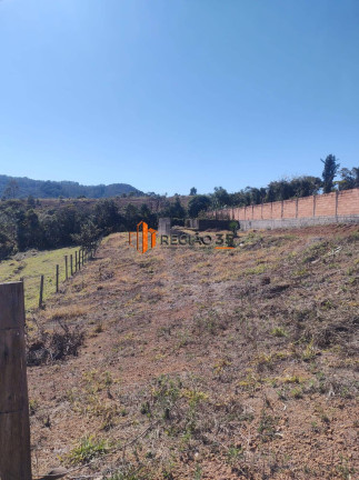 Terreno à Venda, 1.600 m² em Jardim Philadelphia - Poços De Caldas