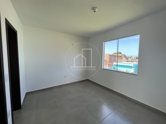 Imagem Casa com 3 Quartos à Venda, 185 m² em São João Do Rio Vermelho - Florianópolis Imagem Casa com 3 Quartos à Venda, 185 m² em São João Do Rio Vermelho - Florianópolis