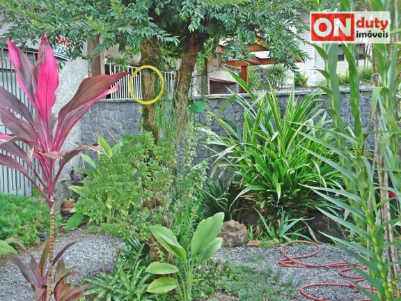 Imagem Sobrado com 4 Quartos à Venda, 250 m² em Aparecida - Santos