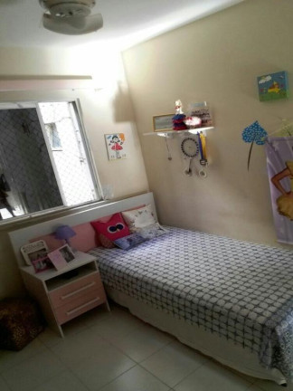 Imagem Apartamento com 3 Quartos à Venda, 74 m² em Costa Azul - Salvador