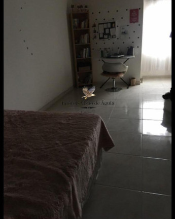 Imagem Sobrado com 3 Quartos à Venda, 144 m² em Tatuquara - Curitiba