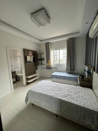 Apartamento com 4 Quartos à Venda, 181 m² em Meia Praia - Itapema