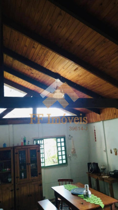 Imagem Casa com 3 Quartos à Venda, 645 m² em Represa Do Broa - Itirapina