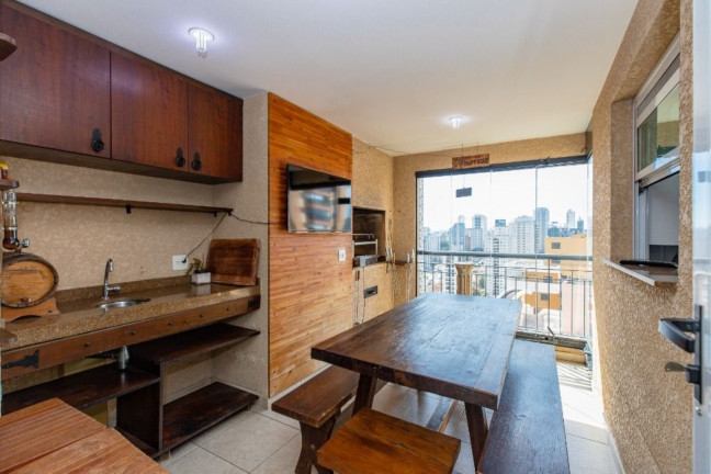 Imagem Imóvel com 3 Quartos à Venda, 218 m² em Brooklin Paulista - São Paulo Imagem Imóvel com 3 Quartos à Venda, 218 m² em Brooklin Paulista - São Paulo