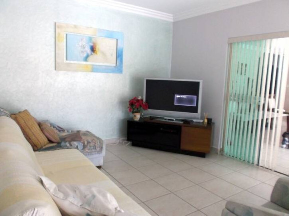 Imagem Casa com 5 Quartos à Venda,  em Bougainvillee 1 - Peruíbe
