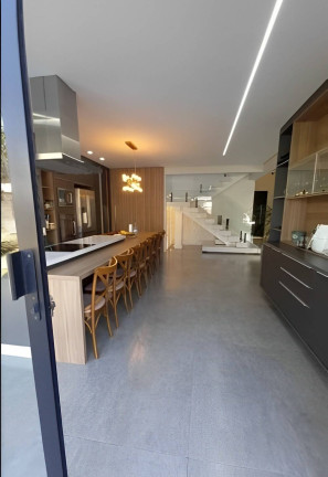 Imagem Casa com 5 Quartos à Venda, 600 m² em Usina - Atibaia