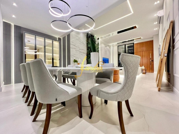 Imagem Casa de Condomínio com 4 Quartos à Venda, 243 m² em Zona Nova - Capão Da Canoa