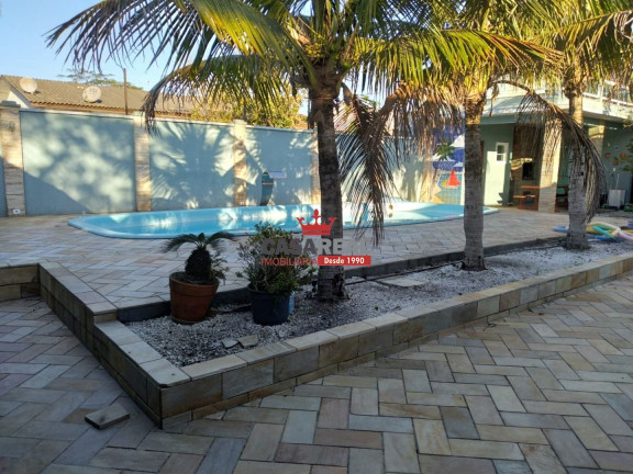 Imagem Casa com 4 Quartos à Venda, 235 m² em Coroados - Guaratuba Imagem Casa com 4 Quartos à Venda, 235 m² em Coroados - Guaratuba