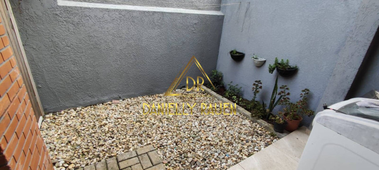Imagem Casa à Venda, 100 m² em Itacolomi - Balneário Piçarras Imagem Casa à Venda, 100 m² em Itacolomi - Balneário Piçarras