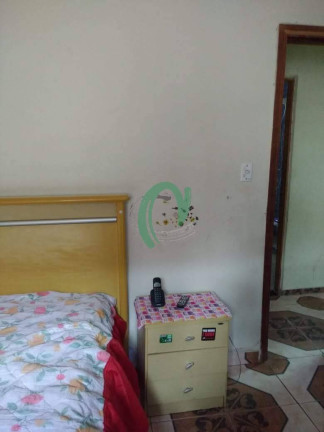 Imagem Casa com 2 Quartos à Venda, 70 m² em Vila Cascatinha - São Vicente