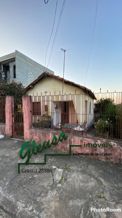 Casa com 3 Quartos à Venda,  em Cidade Antônio Estevão De Carvalho - São Paulo