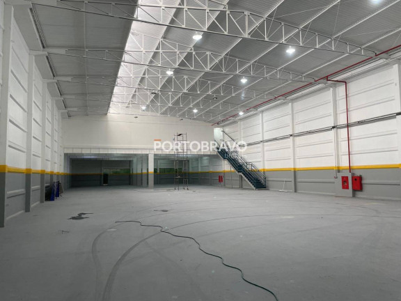 Imagem Galpão para Alugar, 2.200 m² em Tamboré - Barueri Imagem Galpão para Alugar, 2.200 m² em Tamboré - Barueri
