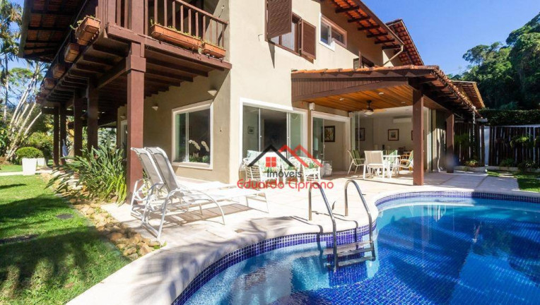 Imagem Casa com 5 Quartos à Venda, 440 m² em Massaguaçu - Caraguatatuba Imagem Casa com 5 Quartos à Venda, 440 m² em Massaguaçu - Caraguatatuba