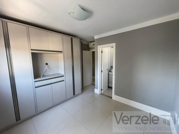 Imagem Apartamento com 3 Quartos à Venda, 127 m² em Centro - Balneário Camboriú Imagem Apartamento com 3 Quartos à Venda, 127 m² em Centro - Balneário Camboriú