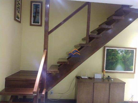 Imagem Casa com 4 Quartos à Venda, 300 m² em Vila  Da Petrobrás - Angra Dos Reis