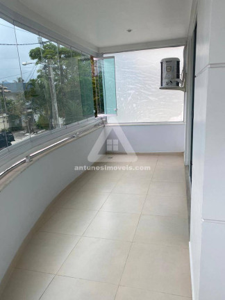 Imagem Casa com 4 Quartos à Venda, 160 m² em Portinho - Cabo Frio