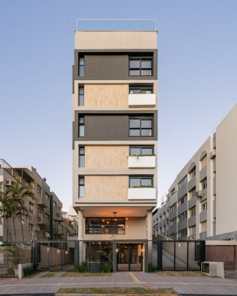 Imagem Apartamento com 2 Quartos à Venda, 67 m² em Menino Deus - Porto Alegre