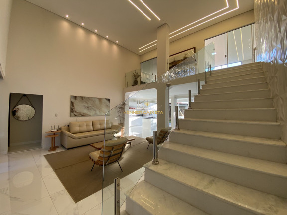 Imagem Casa com 4 Quartos à Venda, 317 m² em Copacabana - Patos De Minas Imagem Casa com 4 Quartos à Venda, 317 m² em Copacabana - Patos De Minas
