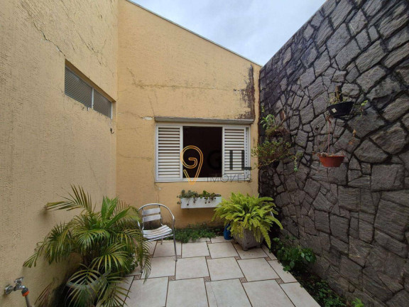 Imagem Casa com 3 Quartos para Alugar, 180 m² em Jardim Bela Vista - Jacareí Imagem Casa com 3 Quartos para Alugar, 180 m² em Jardim Bela Vista - Jacareí