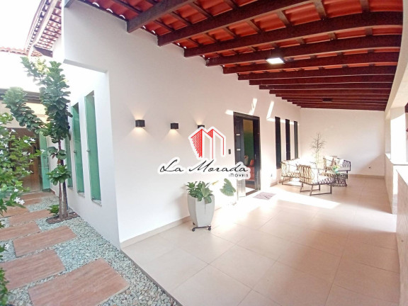 Imagem Casa com 3 Quartos à Venda, 600 m² em Adrianópolis - Manaus