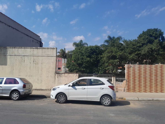 Terreno à Venda, 600 m² em Centro - Piedade