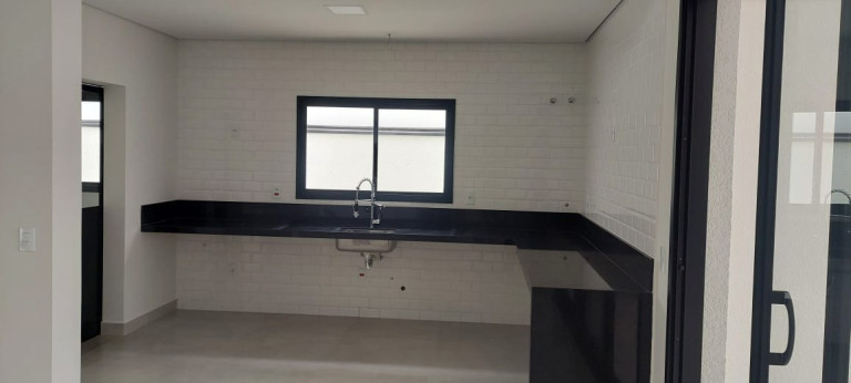 Imagem Casa com 3 Quartos à Venda, 248 m² em Alphaville Nova Esplanada 3 - Votorantim