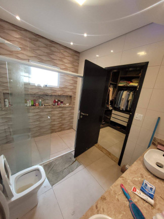 Imagem Casa com 3 Quartos à Venda, 400 m² em Solemar - Praia Grande