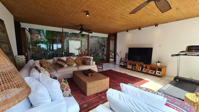 Imagem Casa com 7 Quartos à Venda, 600 m² em Manguinhos - Armação Dos Búzios Imagem Casa com 7 Quartos à Venda, 600 m² em Manguinhos - Armação Dos Búzios