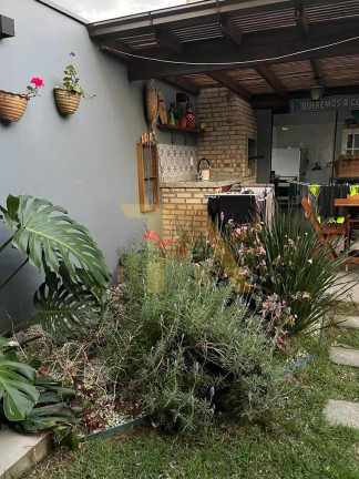 Imagem Imóvel com 3 Quartos à Venda,  em Ambrósio - Garopaba