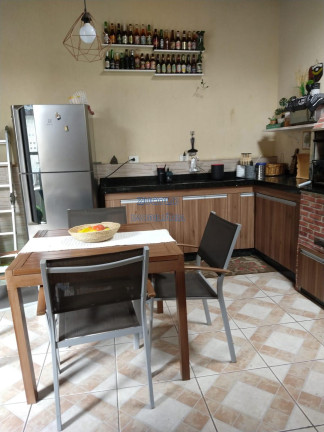 Imagem Sobrado com 2 Quartos à Venda, 153 m² Imagem Sobrado com 2 Quartos à Venda, 153 m²