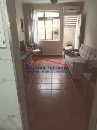 Imagem Apartamento com 2 Quartos à Venda, 74 m² em Gonzaga - Santos