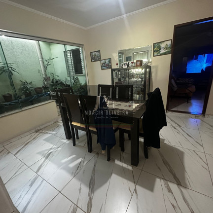 Imagem Casa com 3 Quartos à Venda, 216 m² em Jardim Das Paineiras - Ourinhos