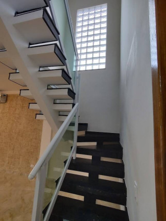 Imagem Casa com 5 Quartos à Venda, 250 m² em Flórida - Praia Grande Imagem Casa com 5 Quartos à Venda, 250 m² em Flórida - Praia Grande