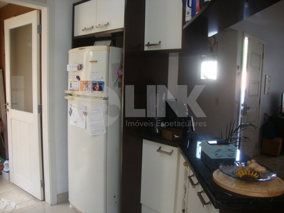 Imagem Imóvel com 3 Quartos à Venda, 85 m² em Jardim Planalto - Porto Alegre Imagem Imóvel com 3 Quartos à Venda, 85 m² em Jardim Planalto - Porto Alegre
