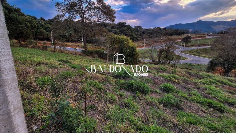 Imagem Terreno à Venda, 210 m² em Centro - Extrema Imagem Terreno à Venda, 210 m² em Centro - Extrema