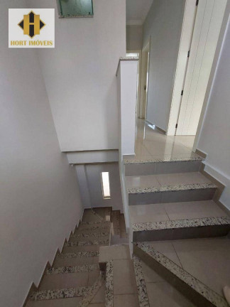 Imagem Sobrado com 3 Quartos à Venda, 94 m² em Pereque - Porto Belo
