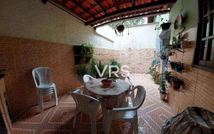 Imagem Casa com 3 Quartos à Venda, 140 m² em Jardim Europa - Teresópolis