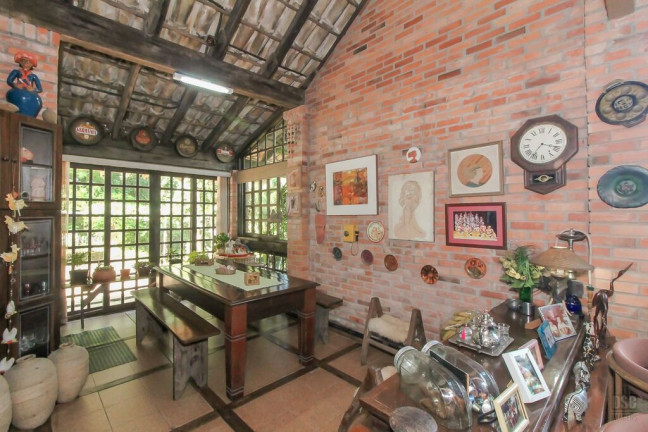 Imagem Casa com 4 Quartos à Venda, 200 m² em Vila Nova - Porto Alegre