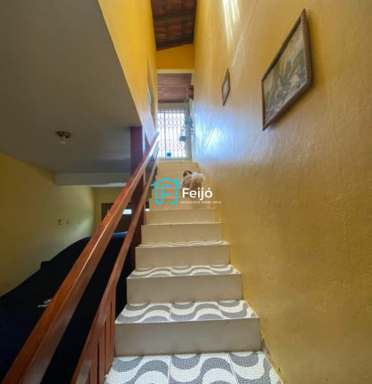 Imagem Casa com 4 Quartos à Venda, 300 m² em Restinga - Porto Alegre Imagem Casa com 4 Quartos à Venda, 300 m² em Restinga - Porto Alegre