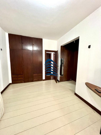 Imagem Imóvel com 3 Quartos à Venda, 197 m² em Pituba - Salvador