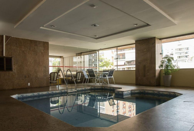 Imagem Flat com 1 Quarto para Temporada, 58 m² em Leblon - Rio De Janeiro