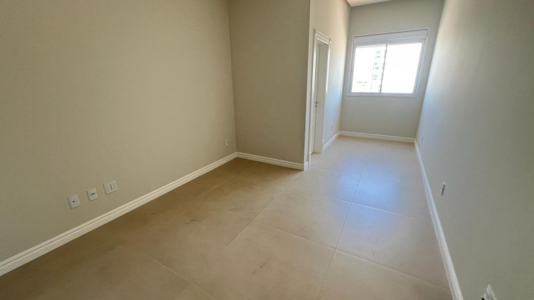 Imagem Apartamento com 4 Quartos à Venda, 190 m² em Meia Praia - Itapema Imagem Apartamento com 4 Quartos à Venda, 190 m² em Meia Praia - Itapema