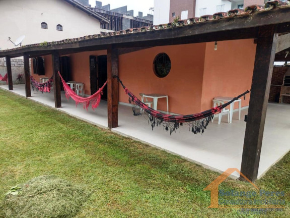 Imagem Casa com 5 Quartos à Venda, 244 m² em Toninhas - Ubatuba