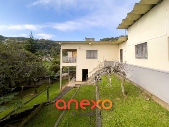 Imagem Casa com 5 Quartos à Venda, 350 m² em Velha - Blumenau Imagem Casa com 5 Quartos à Venda, 350 m² em Velha - Blumenau