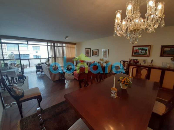 Apartamento com 3 Quartos à Venda, 190 m² em Copacabana - Rio De Janeiro